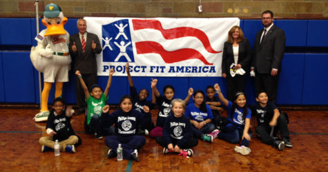 DUCKS TAKE PART IN PROJECT FIT AMERICA