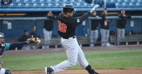 DUCKS STUN CAMDEN WITH TWO-OUT RALLY IN NINTH