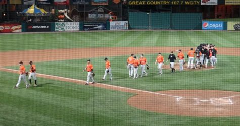 DUCKS RALLY TO WIN EXTRA INNING THRILLER