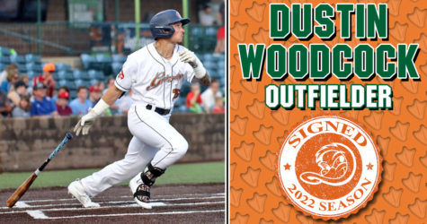 DUCKS SIGN OUTFIELDER DUSTIN WOODCOCK