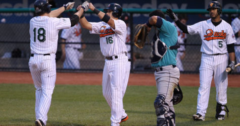 DUCKS ROUT BLUEFISH WITH 15-RUN BARRAGE