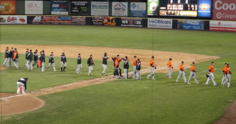 DUCKS OFFENSE OVERPOWERS RIVERSHARKS