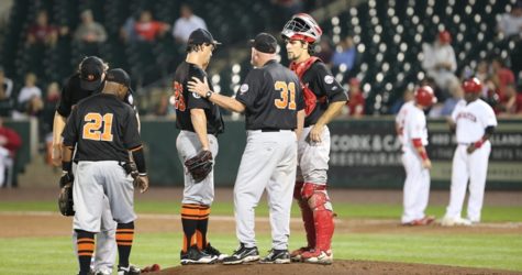 BARNSTORMERS STRIKE FIRST IN CHAMPIONSHIP SERIES