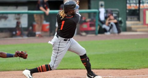 DUCKS LAUNCH THREE HOMERS TO RALLY PAST BARNSTORMERS