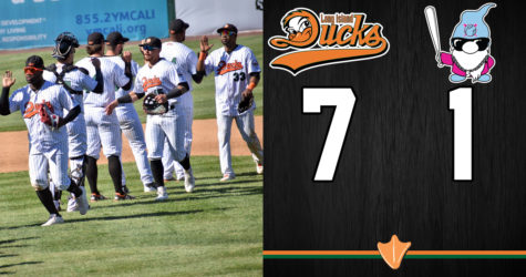 DUCKS SWEEP ASIDE GENOMES TO EARN FOURTH STRAIGHT WIN