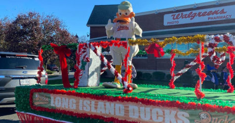 DUCKS MARCH IN SAYVILLE & PATCHOGUE HOLIDAY PARADES