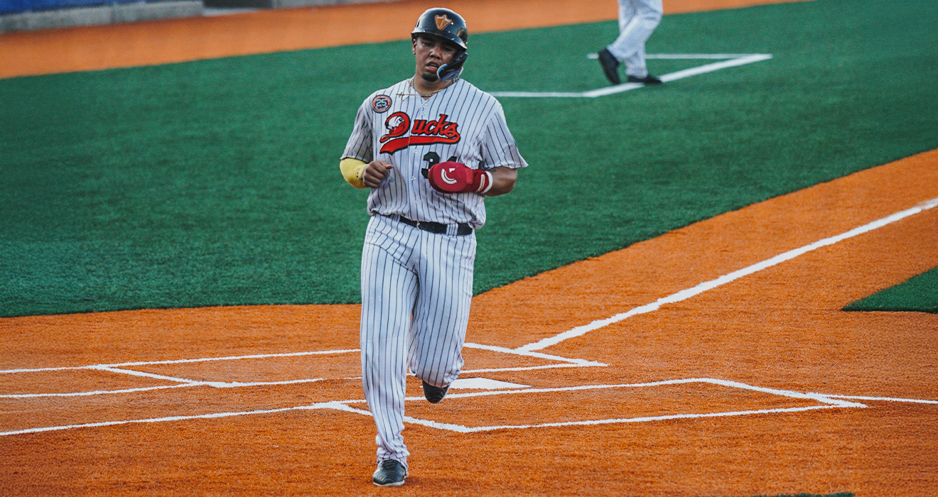 FERRYHAWKS STRIKE EARLY TO TAKE SERIES OPENER