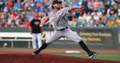 SANDBERG’S GEM LIFTS DUCKS OVER FLYING BOXCARS