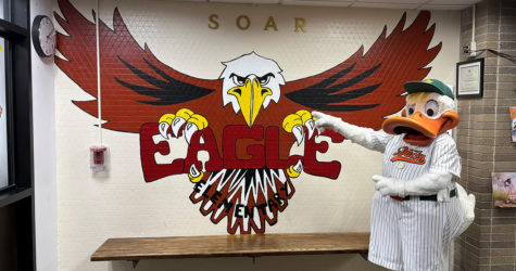 QUACKERJACK CONTINUES SCHOOL POP-INS ON LONG ISLAND